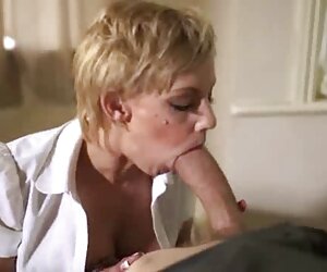 Một phụ nữ lớn tuổi lau xanh tre nghĩa là niềm vui (phần 204)