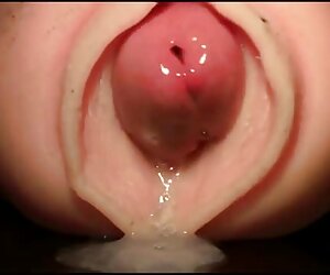 NỮ lặn sâu vào đồ xec lau xanh trước khi kéo