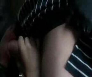 Cô ấy trông như Scarlett Johansson phim sẽ lau xanh