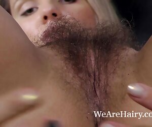 Aubrey, Phù-Miệng ra mắt của những ngôi sao phim lâu xanh (mặt)