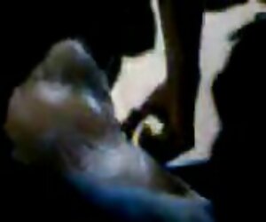 Mặc thiếu lòng mình hinh sex lau xanh bằng cách cho anh ta khoan âm hộ của cô