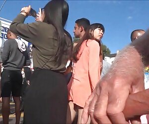 Thiếu nữ xinh đẹp đối xử với người yêu của mình, gia lau xanh với tình dục