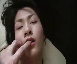 Veronica chup len lau xanh